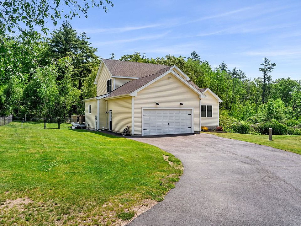 31 Carriage Hill Road, Wilton, NH 03086 Zillow