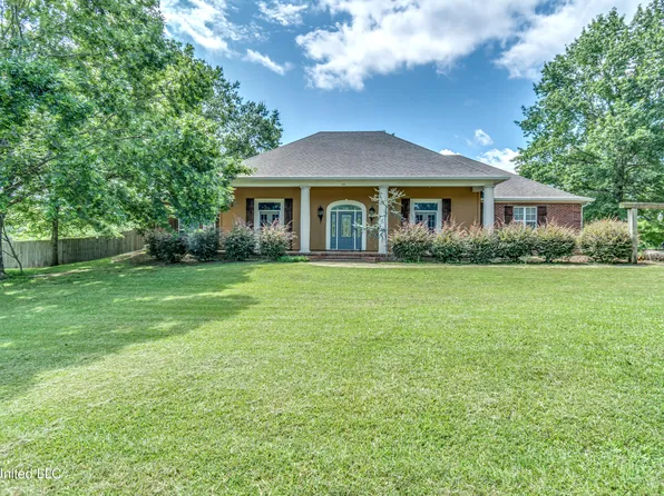 150 Hope Ln, Raymond, MS 39154