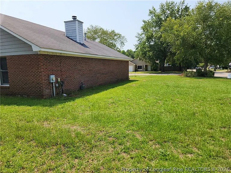 5598 Quietwood Pl — Photo 13