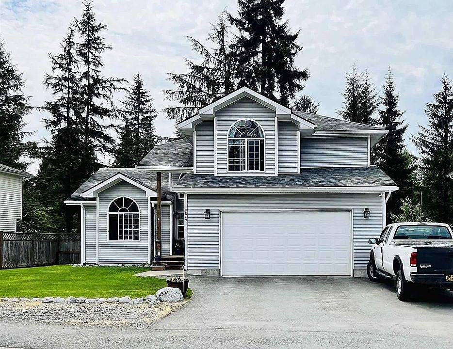 1st image of 9849 Lone Wolf Dr