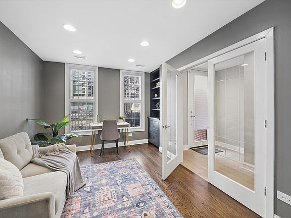 2nd image of 1229 W Madison St Unit A