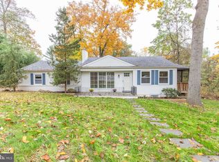 130 Hickory Ln, Newtown Square, PA 19073