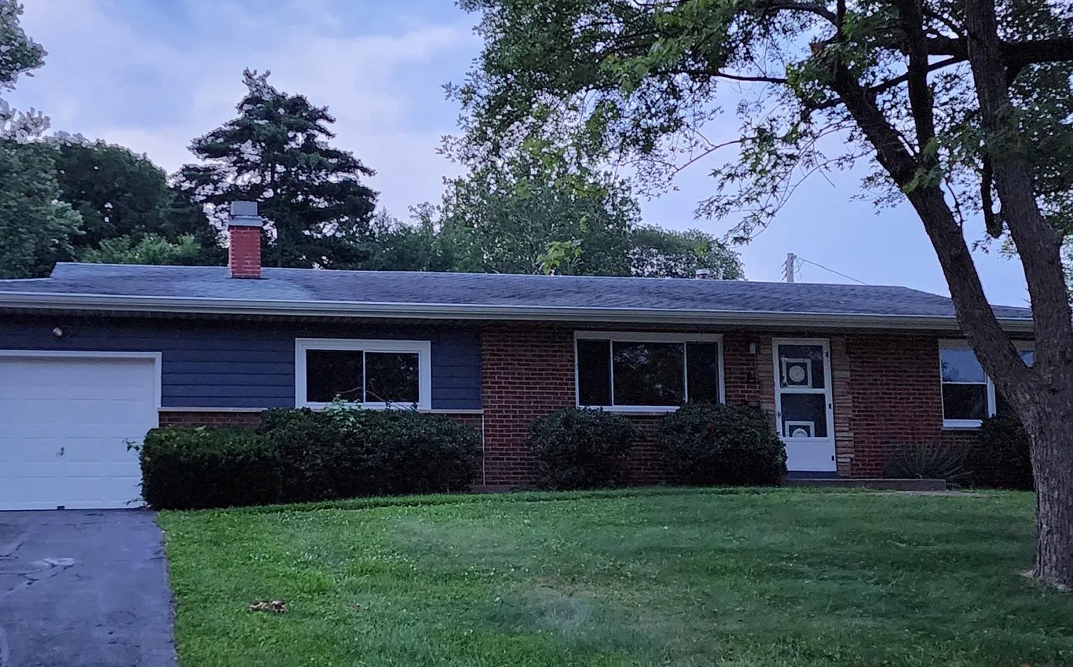 3 bed, 1152 sqft, $2,375 — Photo 1
