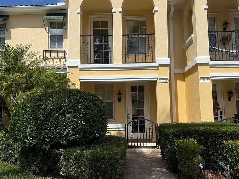 1603 Napoli Dr W — Photo 2