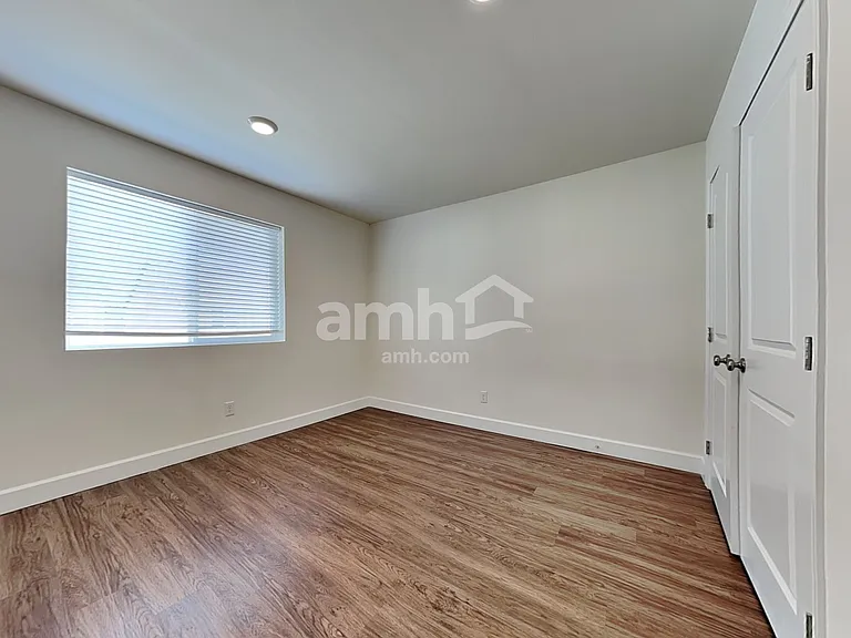 9221 Shootingstar St SE — Photo 16