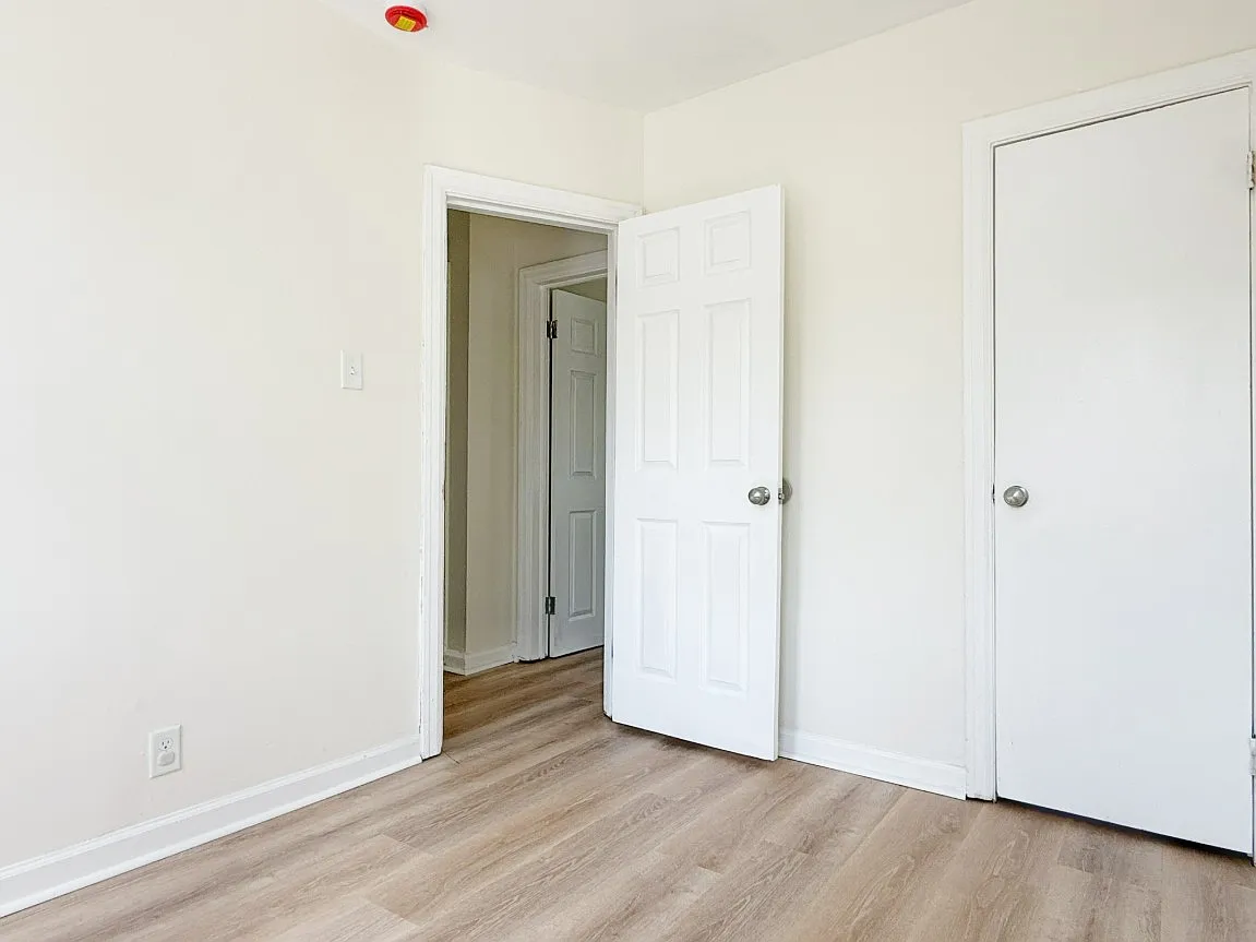 1 bed, 550 sqft, $700 — Photo 2