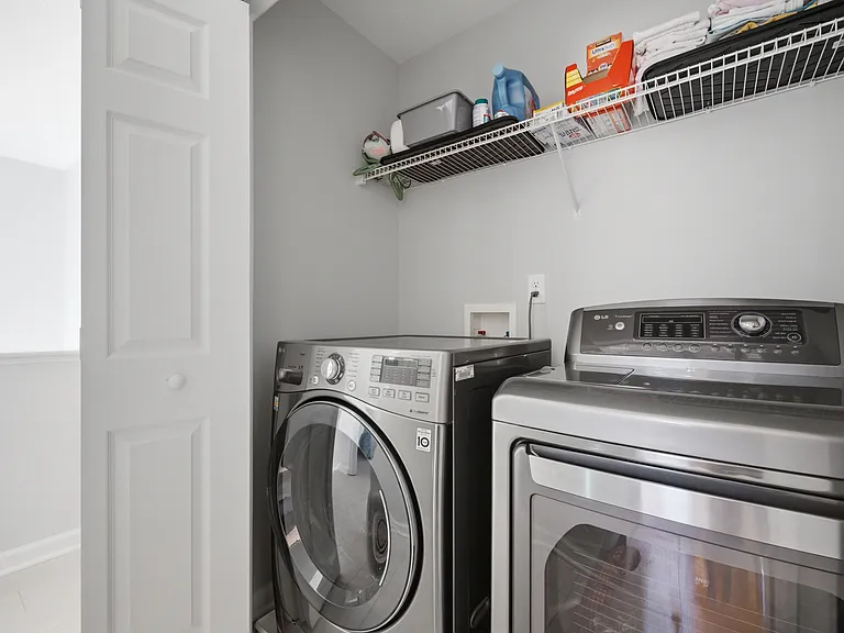103 Jessica Dr — Photo 30