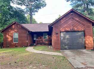 423 Offing Dr, Fayetteville, NC 28314