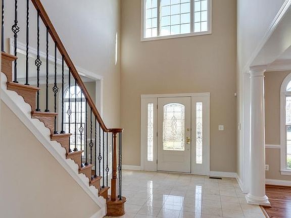 2nd image of 19731 Willowdale Pl