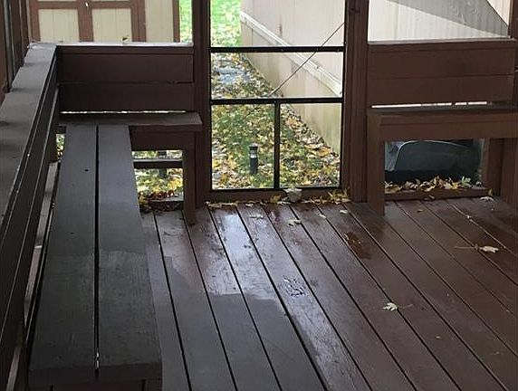 3rd image of 1443 Lancelot St