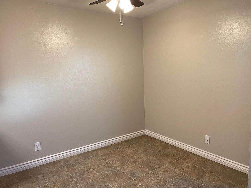 upstairs unit living room