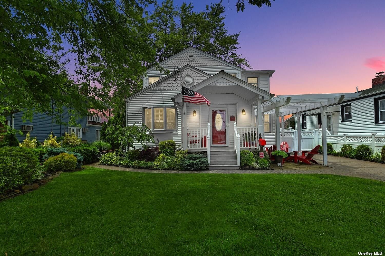 213 Biltmore Boulevard, Massapequa, NY 11758 Zillow