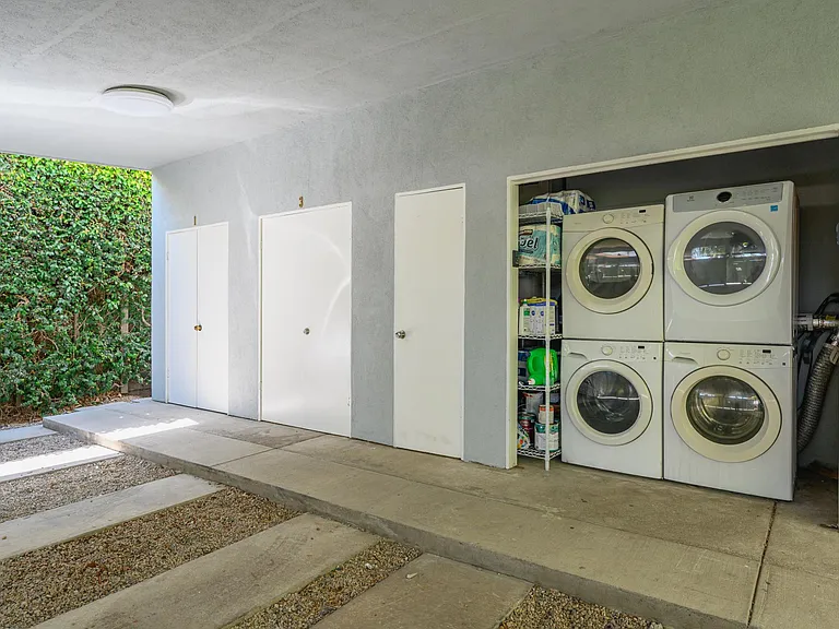 534 Broadway St #2 — Photo 8