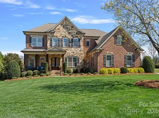 7524 Polyantha Rose Cir, Weddington, NC 28104