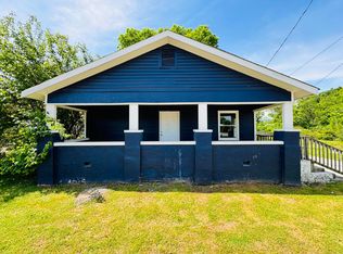 2204 Robbins St, Chattanooga, TN 37404