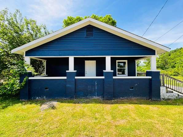 2204 Robbins St, Chattanooga, TN 37404