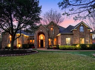 1001 Hanover Dr, Southlake, TX 76092
