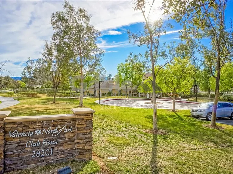 28075 Daydream Way — Photo 20