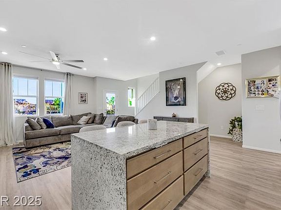 5th image of 1180 Solano Hills Ct