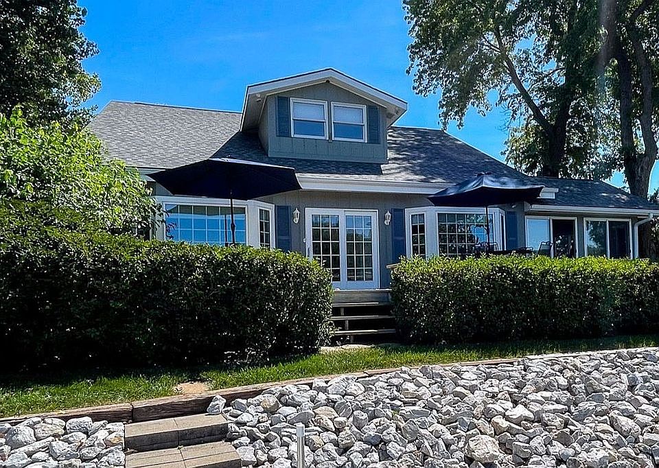 1st image of 2346 E Lake Dr