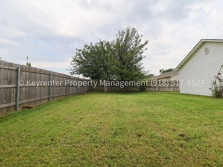 14906 E 89th Pl N — Photo 31