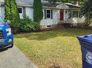 9 Wing Rd, Wilmington, MA 01887