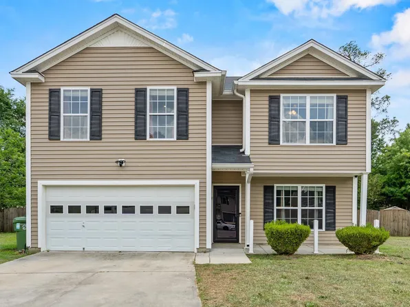 246 Keystone Dr, Hopkins, SC 29061