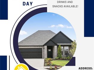 450 W Canada Dr, Farmington, AR 72730