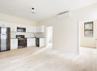 477 Clinton Ave #1R, Brooklyn, NY 11238