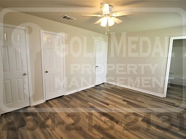 1520 Shoshoni Trl — Photo 19