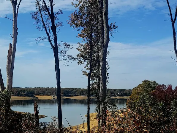 34 Nightfall Ln, White Pine, TN 37890