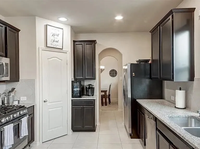 6903 Moonrise Ln — Photo 12
