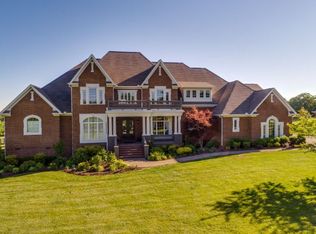 104 Nestledown Xing, Bell Buckle, TN 37020