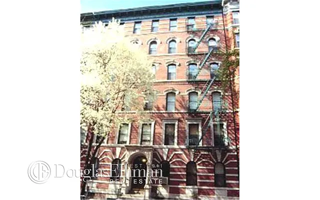 Sold by Douglas Elliman | media 12