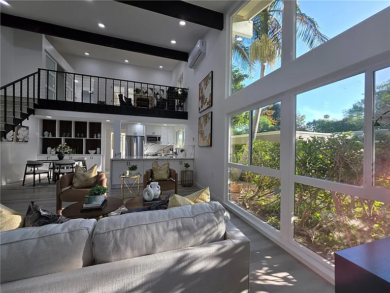 347 Avenida Sevilla — Photo 2