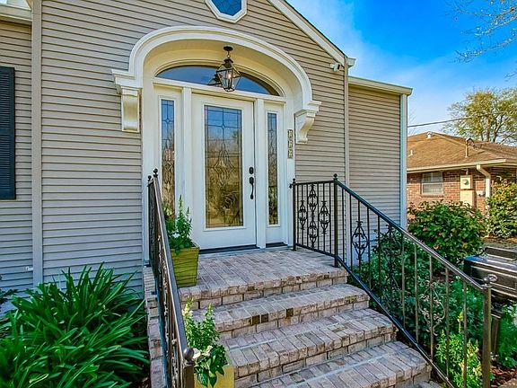 4th image of 222 Harding St