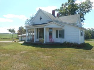 9541 S State Road 335, Pekin, IN 47165