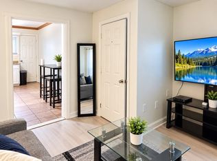 623 Cummins Hwy APT A, Hyde Park, MA 02136
