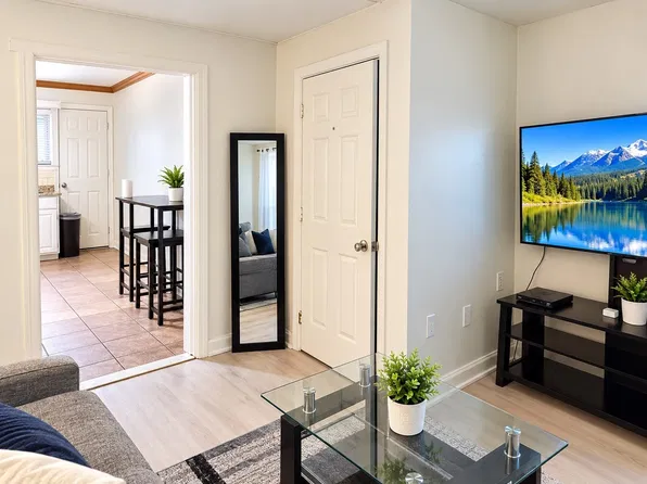 623 Cummins Hwy APT A, Hyde Park, MA 02136