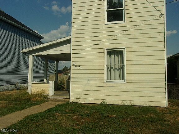 3rd image of 472 Spangler Dr