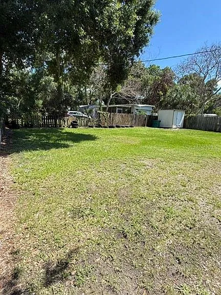 1703 Blanche Ave — Photo 3