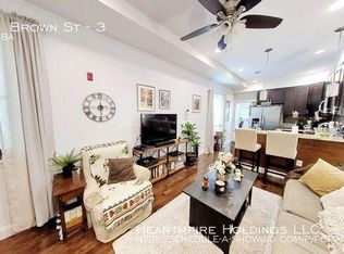 1621 Brown St APT 3, Philadelphia, PA 19130