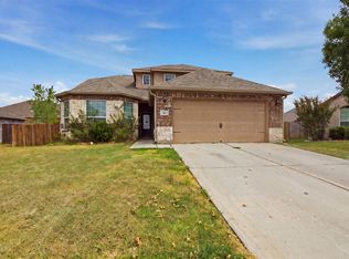 16 Kramer Ct, Sanger, TX 76266