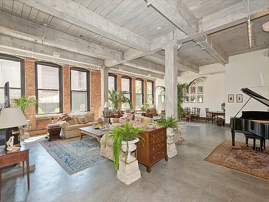 Rented by Sotheby's International Realty | media 5