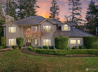 5658 171st Ave SE, Bellevue, WA