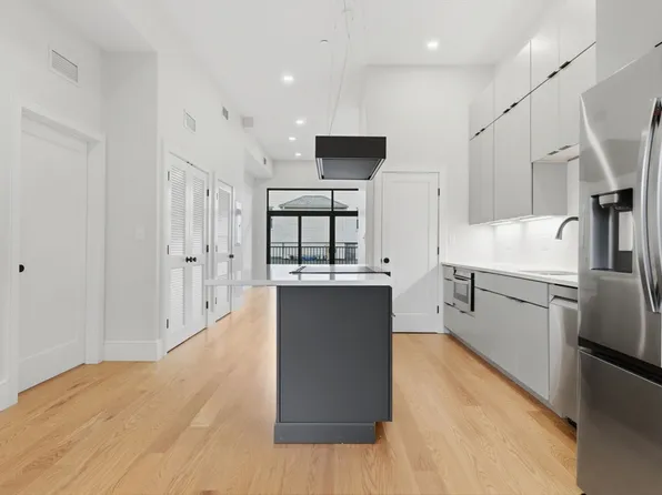 421 High St #101A, Medford, MA 02155