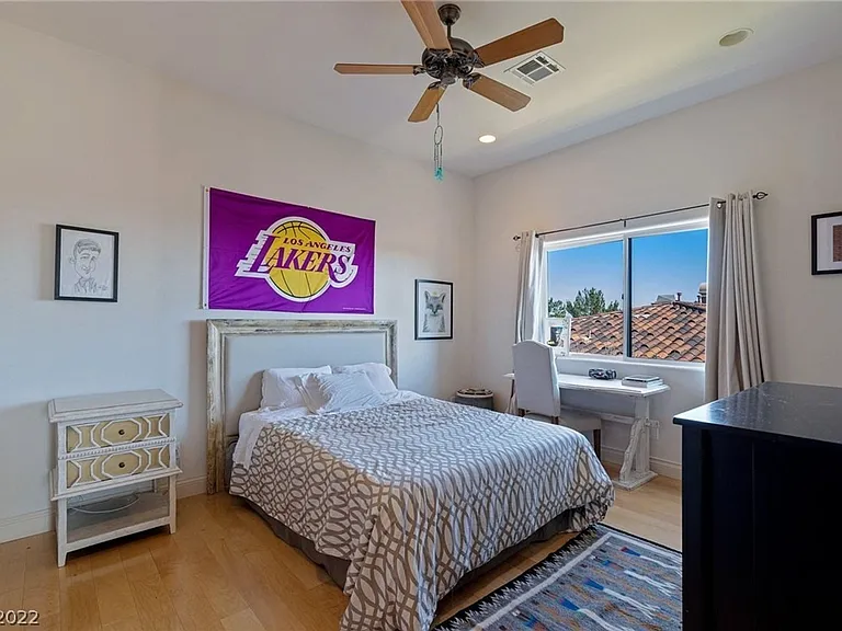 9720 Verlaine Ct — Photo 31