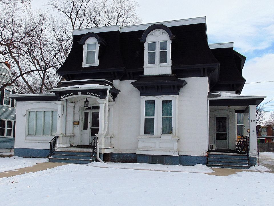 1st image of 433 S Van Buren St #1