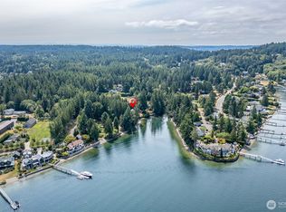 408 7th Ave, Fox Island, WA