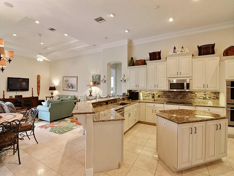 1000 Windermere Way — Photo 11
